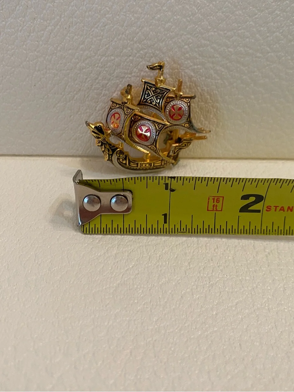Vintage Collectible Damascene Spanish Galleon Gold Brooch w Red Enamel Accents
